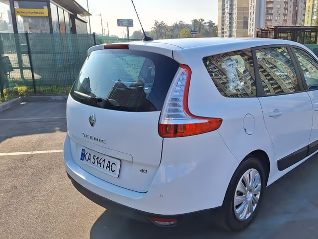Renault Scenic - зображення 4