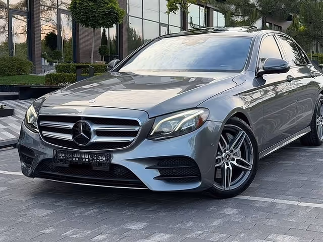 Mercedes-Benz E-Класс - зображення 1