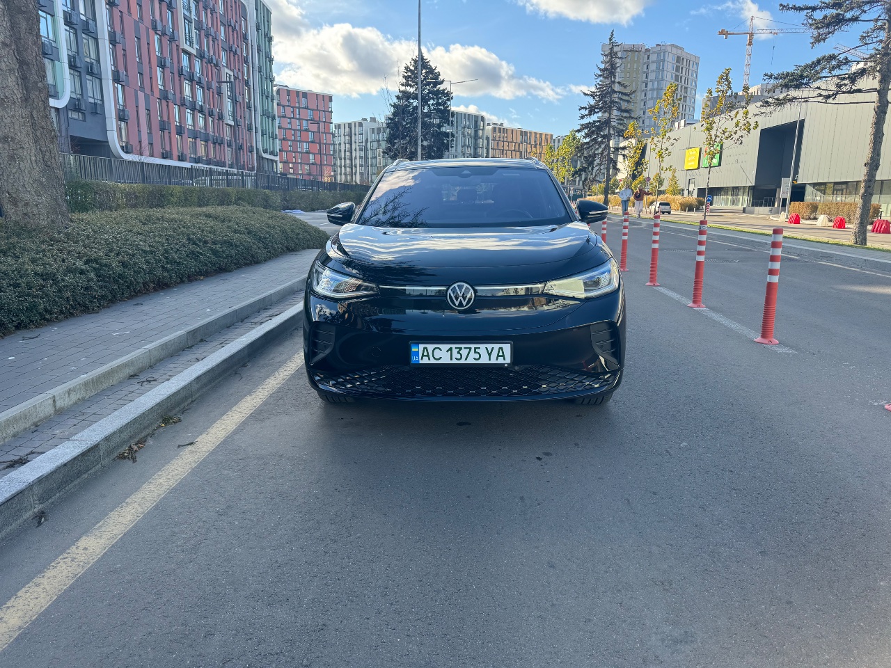 Volkswagen ID.4 - фото 2