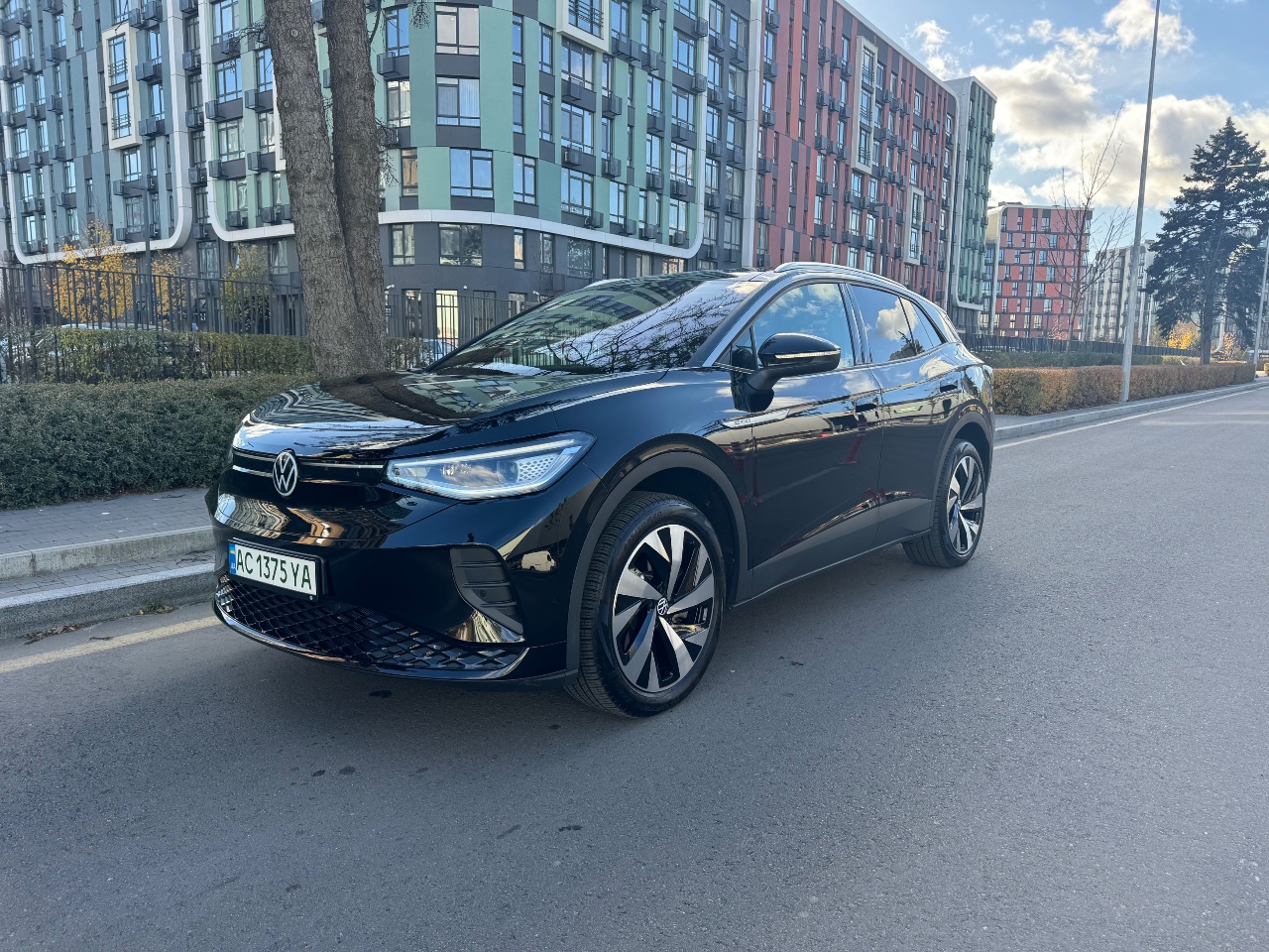 Volkswagen ID.4 - фото 13