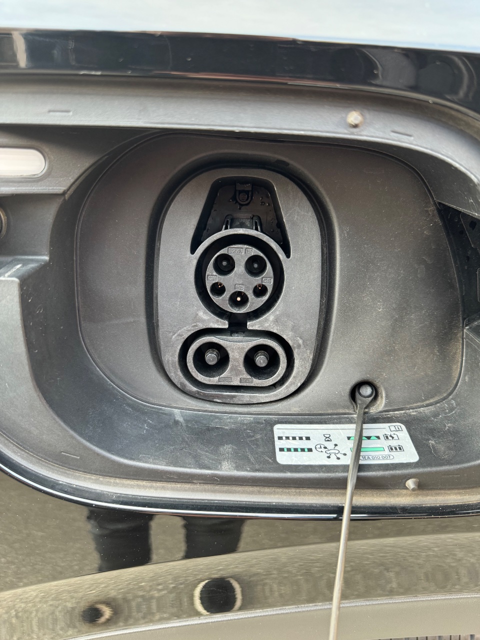 Volkswagen ID.4 - фото 16