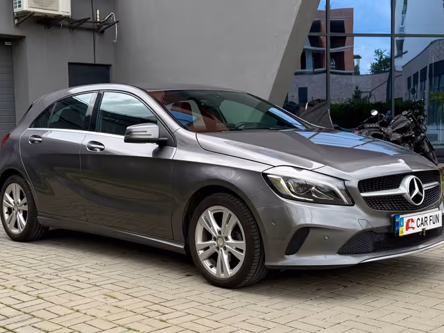 Mercedes-Benz A-Класс - зображення 3
