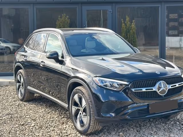 Mercedes-Benz GLC - зображення 3