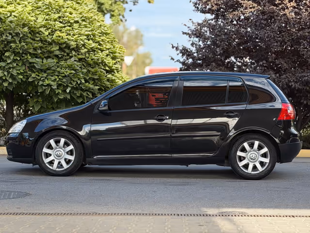 Volkswagen Golf - зображення 2
