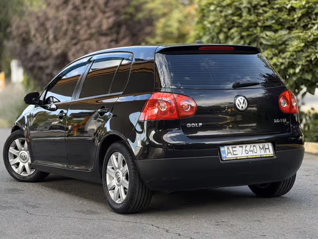 Volkswagen Golf - зображення 3