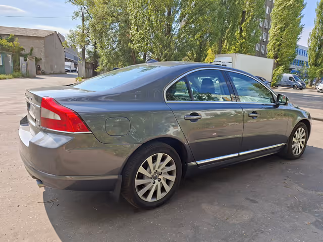 Volvo S80 - зображення 3