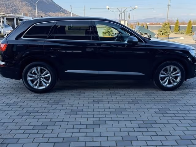 Audi Q7 - зображення 3