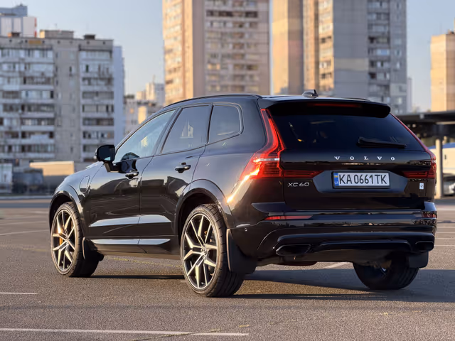 Volvo XC60 - зображення 5