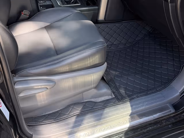 Toyota Land Cruiser Prado - зображення 4