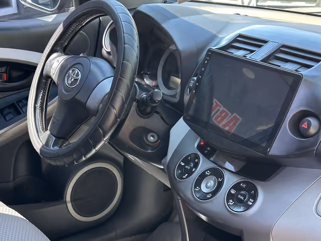 Toyota RAV4 - зображення 5
