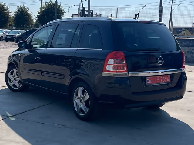 Opel Zafira - зображення 4