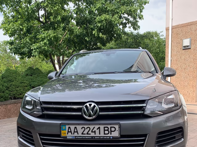 Volkswagen Touareg - зображення 4