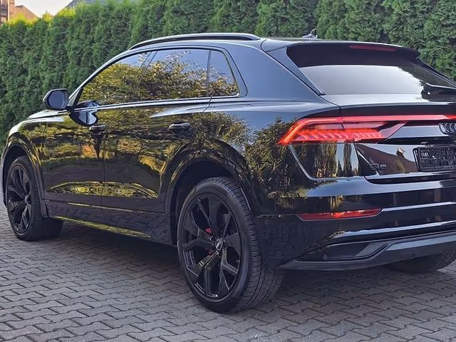 Audi Q8 - зображення 3