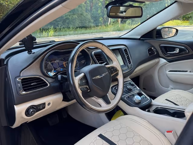 Chrysler 200 - зображення 4