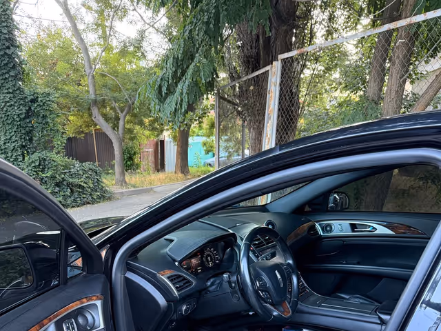 Lincoln MKZ - зображення 4