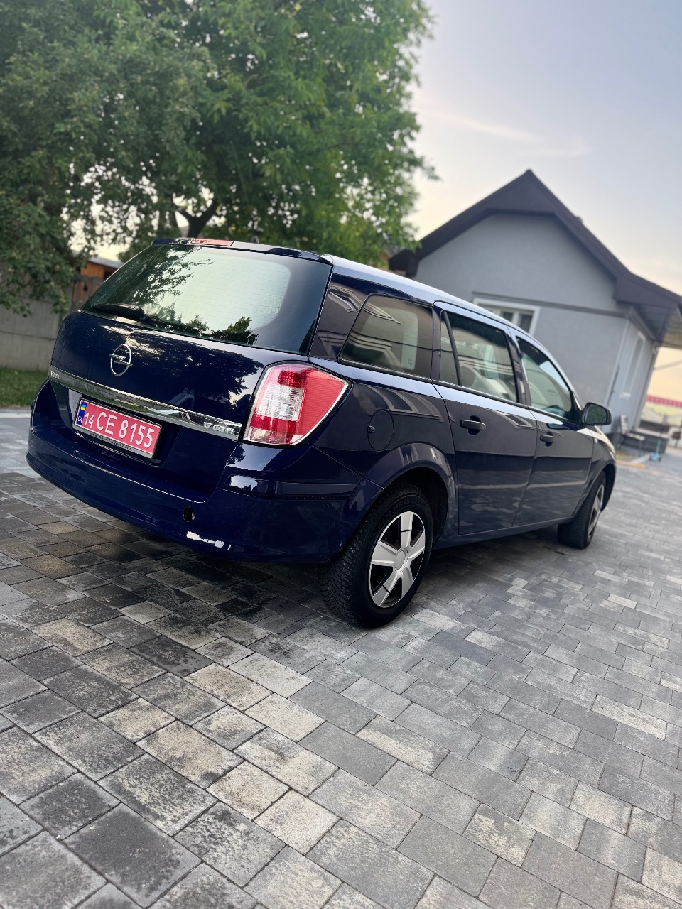 Opel Astra - фото 8