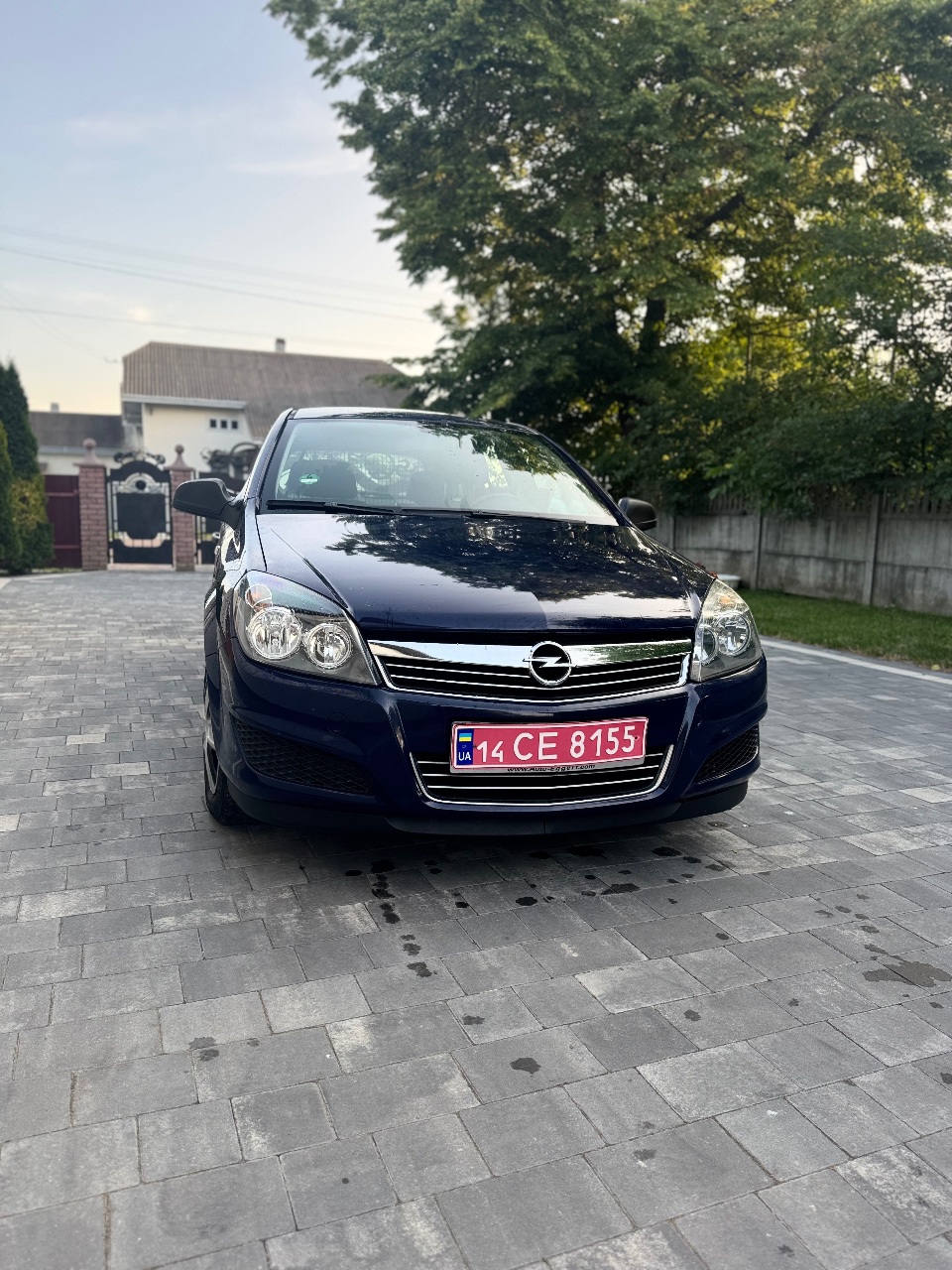 Opel Astra - фото 1