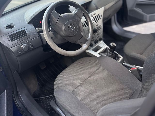 Opel Astra - фото 5