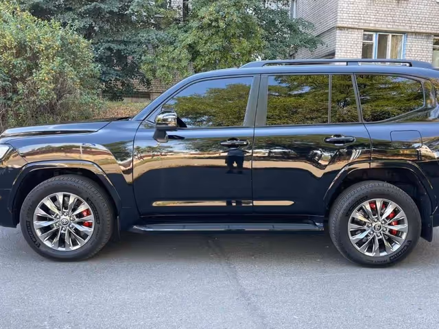Toyota Land Cruiser - зображення 1