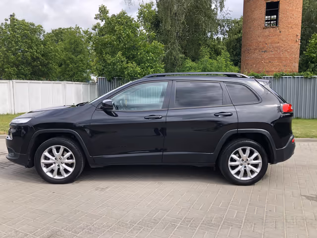 Jeep Cherokee - зображення 4