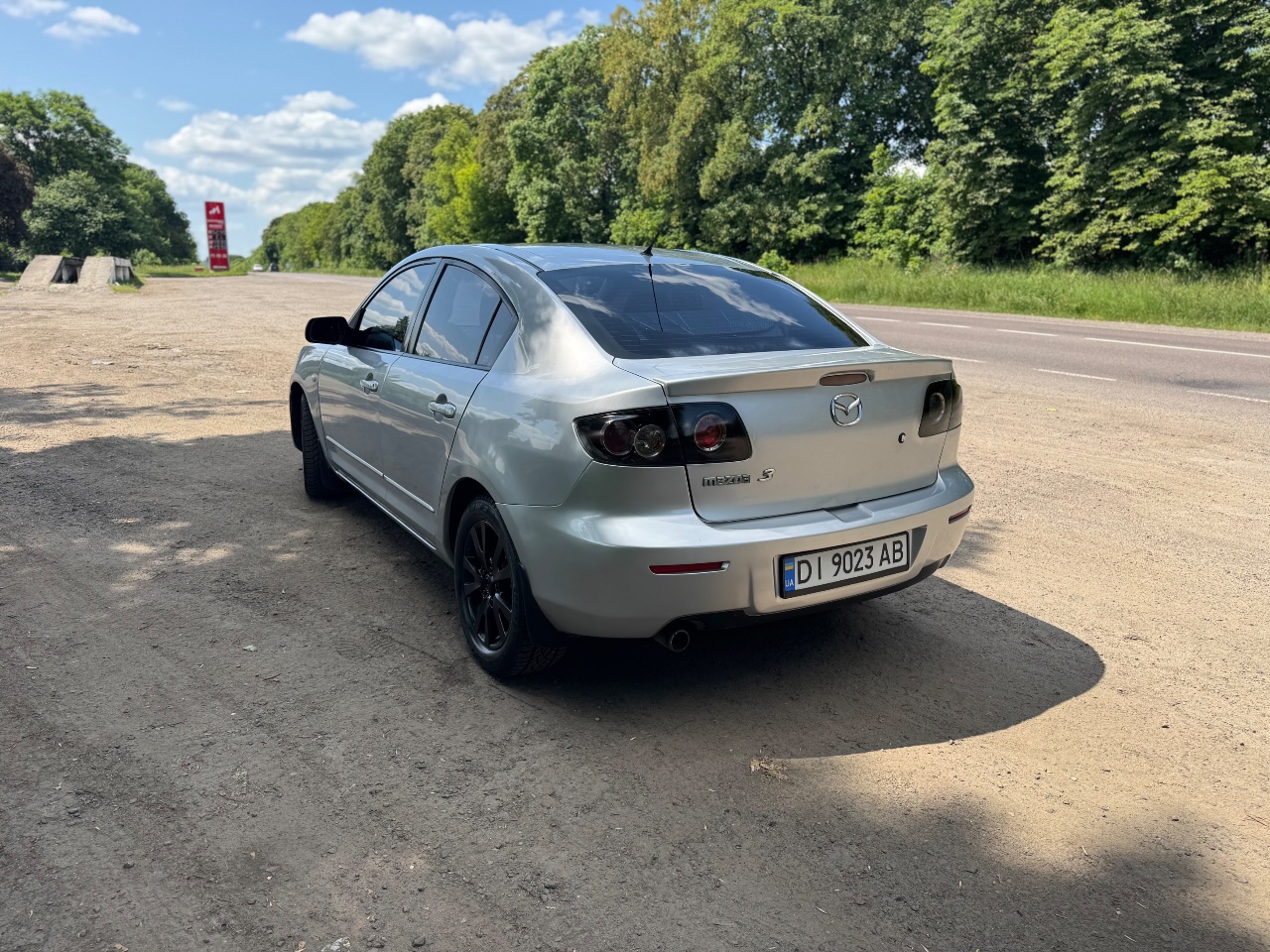 Mazda 3 - фото 15