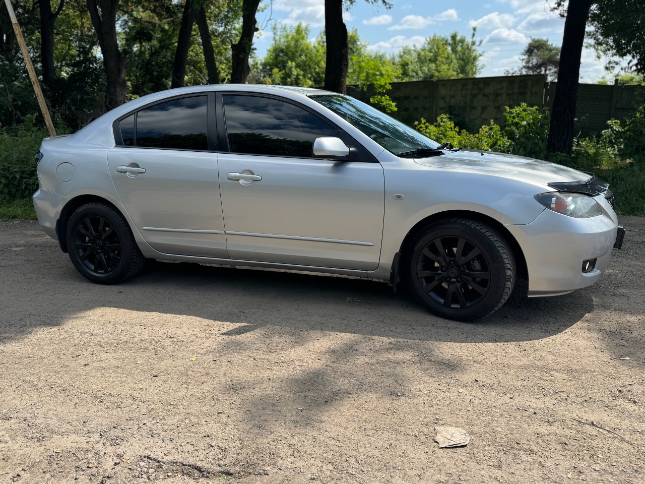 Mazda 3 - фото 5