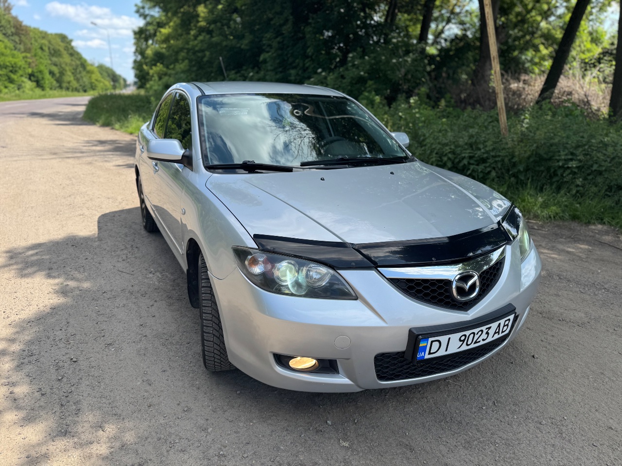 Mazda 3 - фото 6