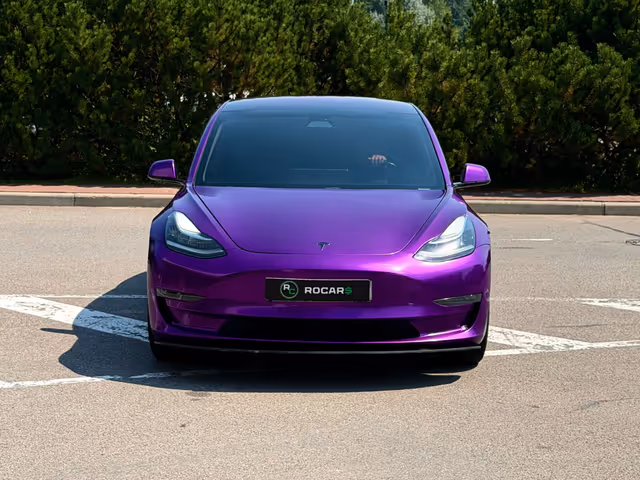 Tesla Model 3 - зображення 2