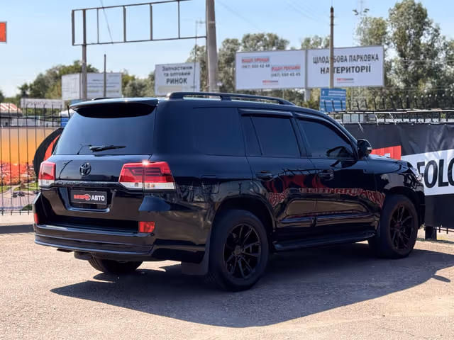 Toyota Land Cruiser - зображення 4