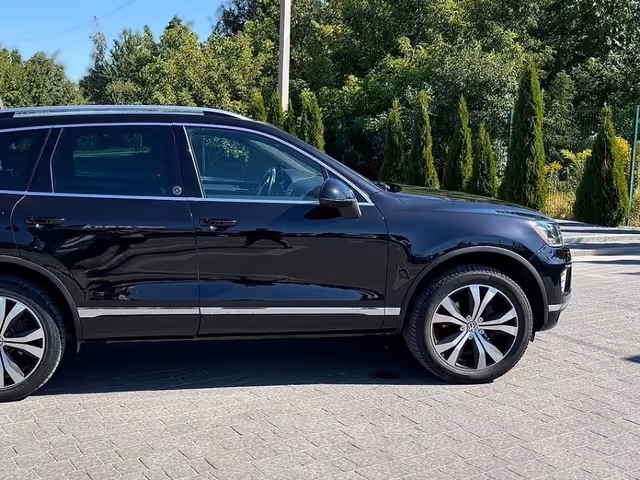 Volkswagen Touareg - зображення 5
