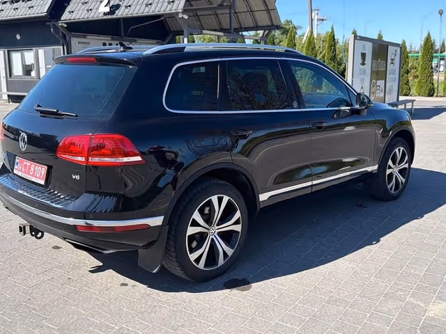 Volkswagen Touareg - зображення 3