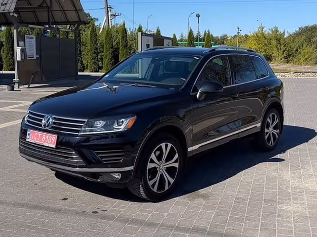 Volkswagen Touareg - зображення 1