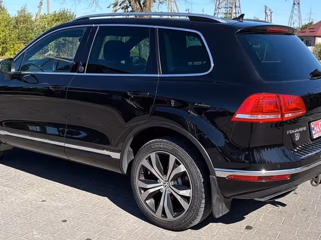 Volkswagen Touareg - зображення 4