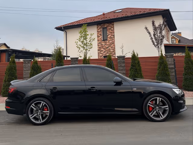 Audi A4 - зображення 2
