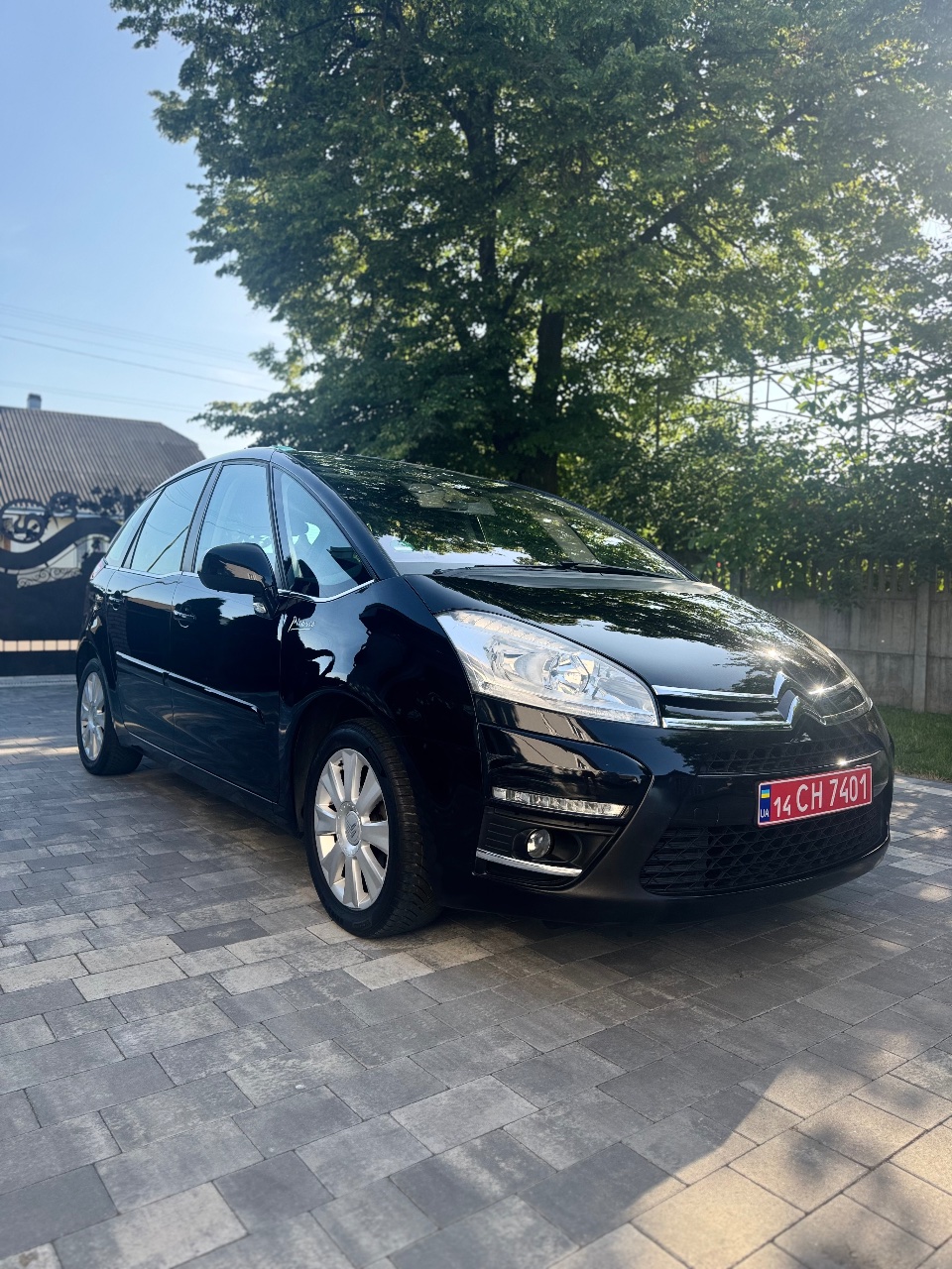 Citroen C4 Picasso - фото 2