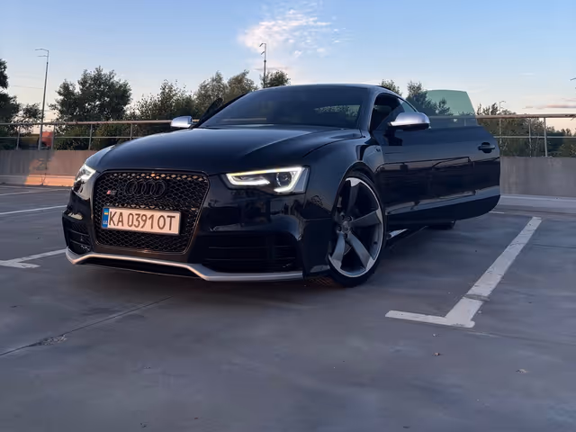 Audi S5 - зображення 1