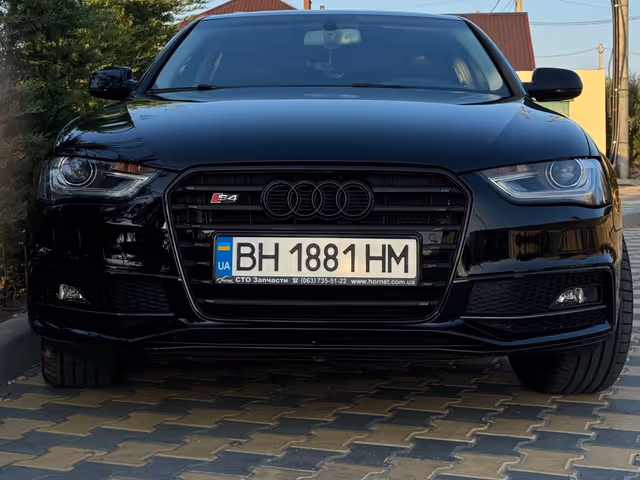 Audi A4 - зображення 5