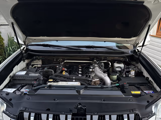 Toyota Land Cruiser Prado - зображення 4