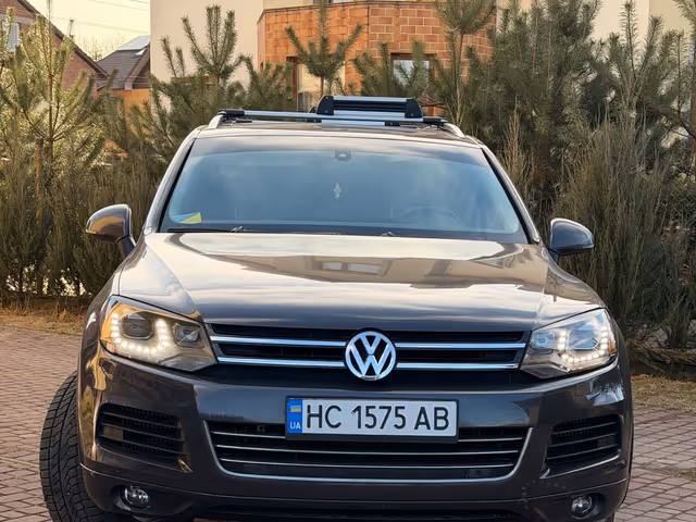 Volkswagen Touareg - зображення 3