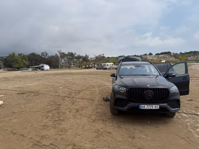 Mercedes-Benz GLS - зображення 1