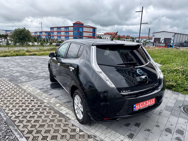 Nissan Leaf - зображення 3