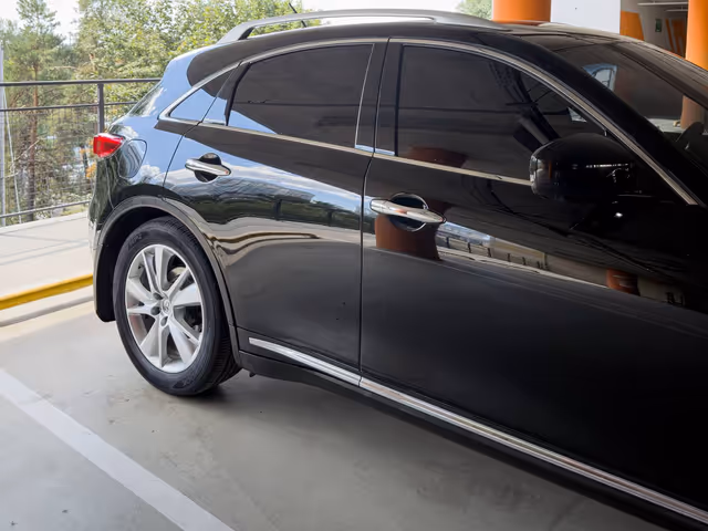 Infiniti FX - зображення 5