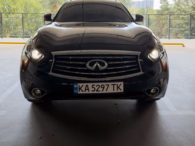 Infiniti FX - зображення 1