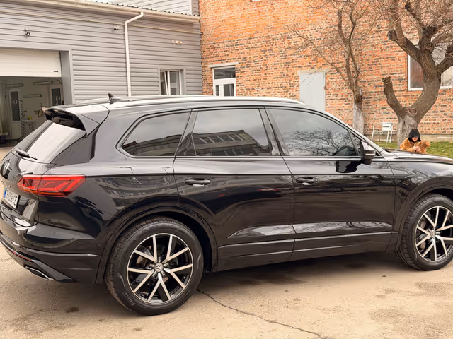 Volkswagen Touareg - зображення 5