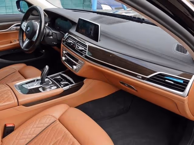 BMW 7 серії - зображення 5