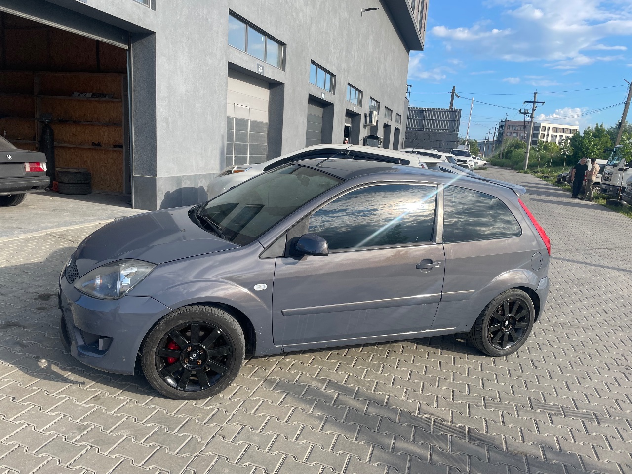 Ford Fiesta ST - фото 2