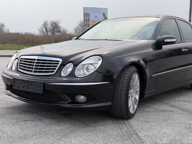 Mercedes-Benz E-Класс - зображення 2