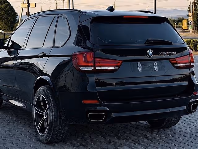 BMW X5 - зображення 4