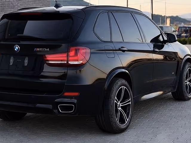 BMW X5 - зображення 3