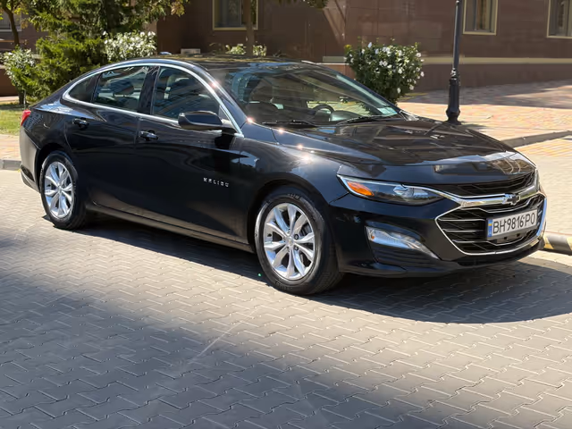 Chevrolet Malibu - зображення 1